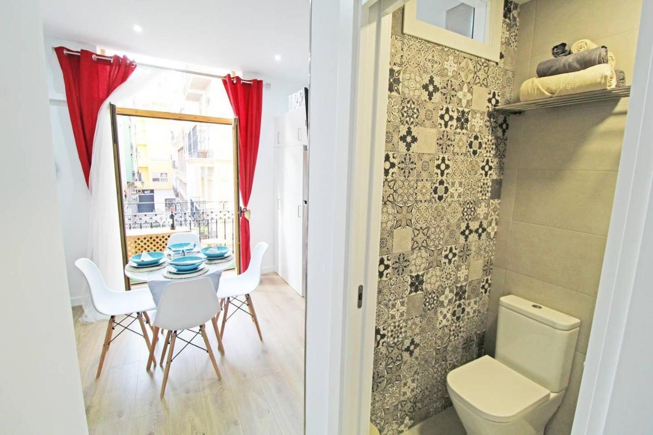 Apartamento Muy Centrico 5 Minutos Playa อาลิกันเต ภายนอก รูปภาพ