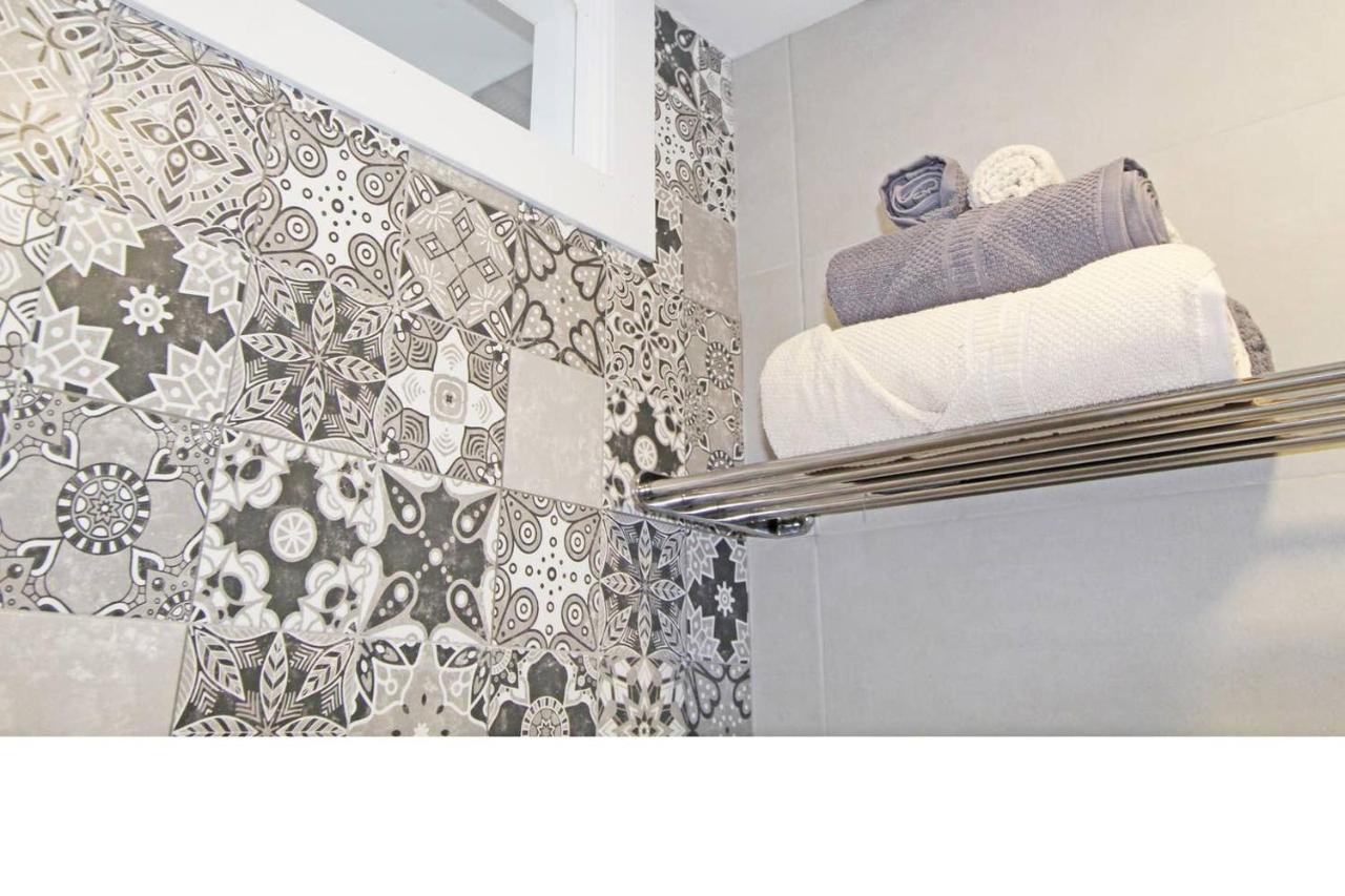 Apartamento Muy Centrico 5 Minutos Playa อาลิกันเต ภายนอก รูปภาพ