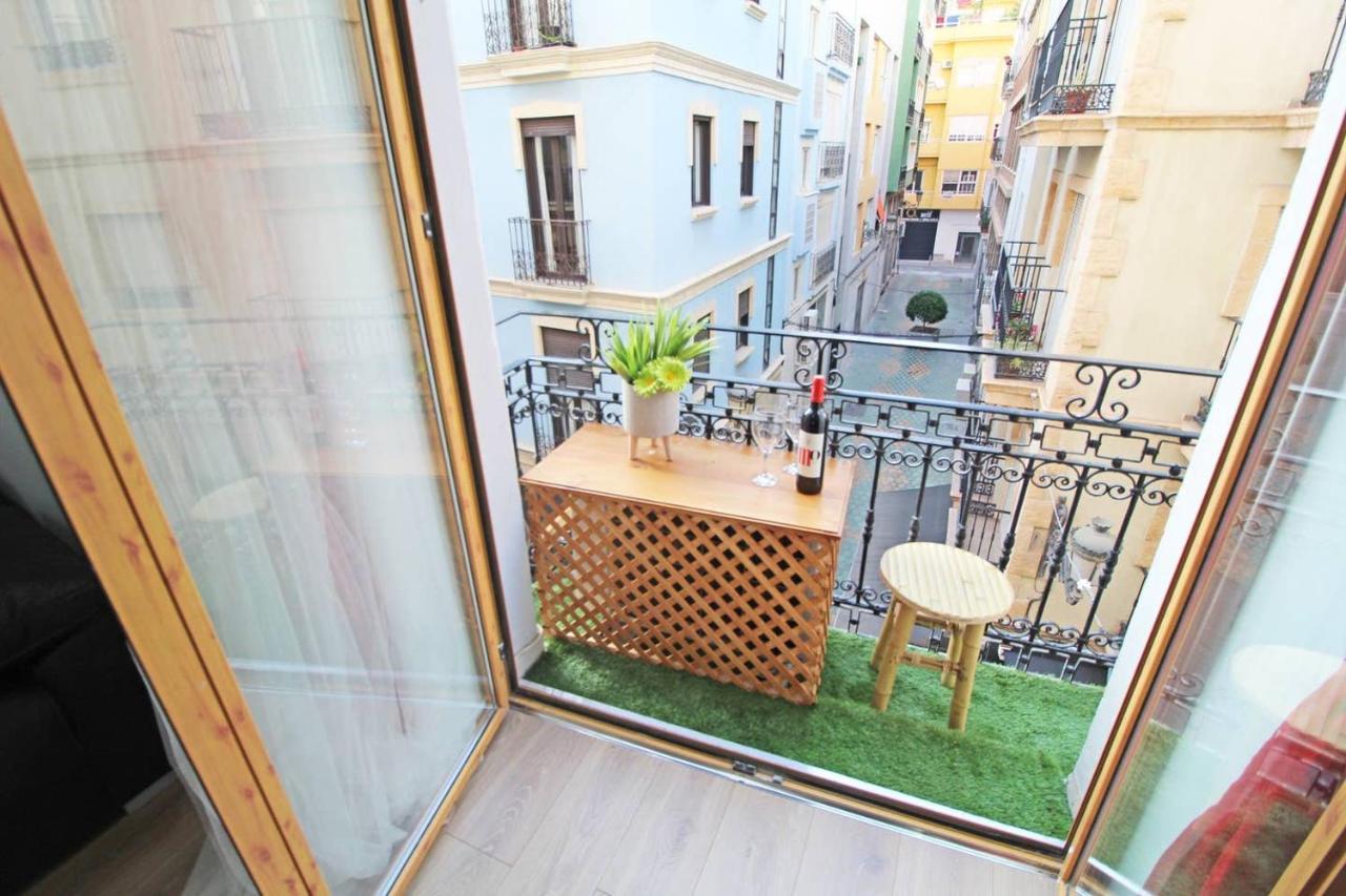 Apartamento Muy Centrico 5 Minutos Playa อาลิกันเต ภายนอก รูปภาพ